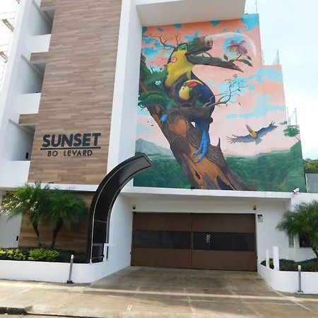Sunset 205, Sleeps Six, Next Door To The Pool, 100M To The Beach! Jacó Exterior foto